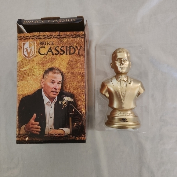 Coach Bruce Cassidy Figurine - Picture 1 of 2